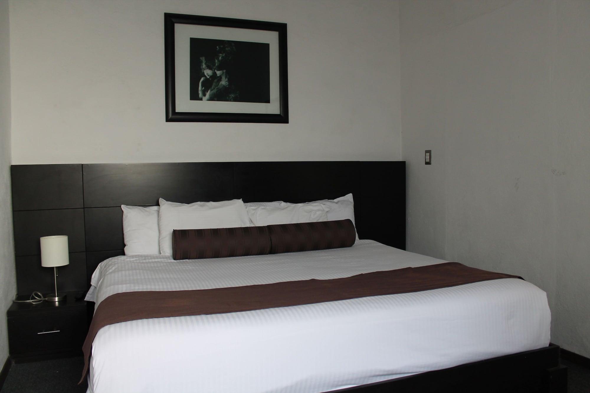 Kuku Ruku Hotel Querétaro Buitenkant foto