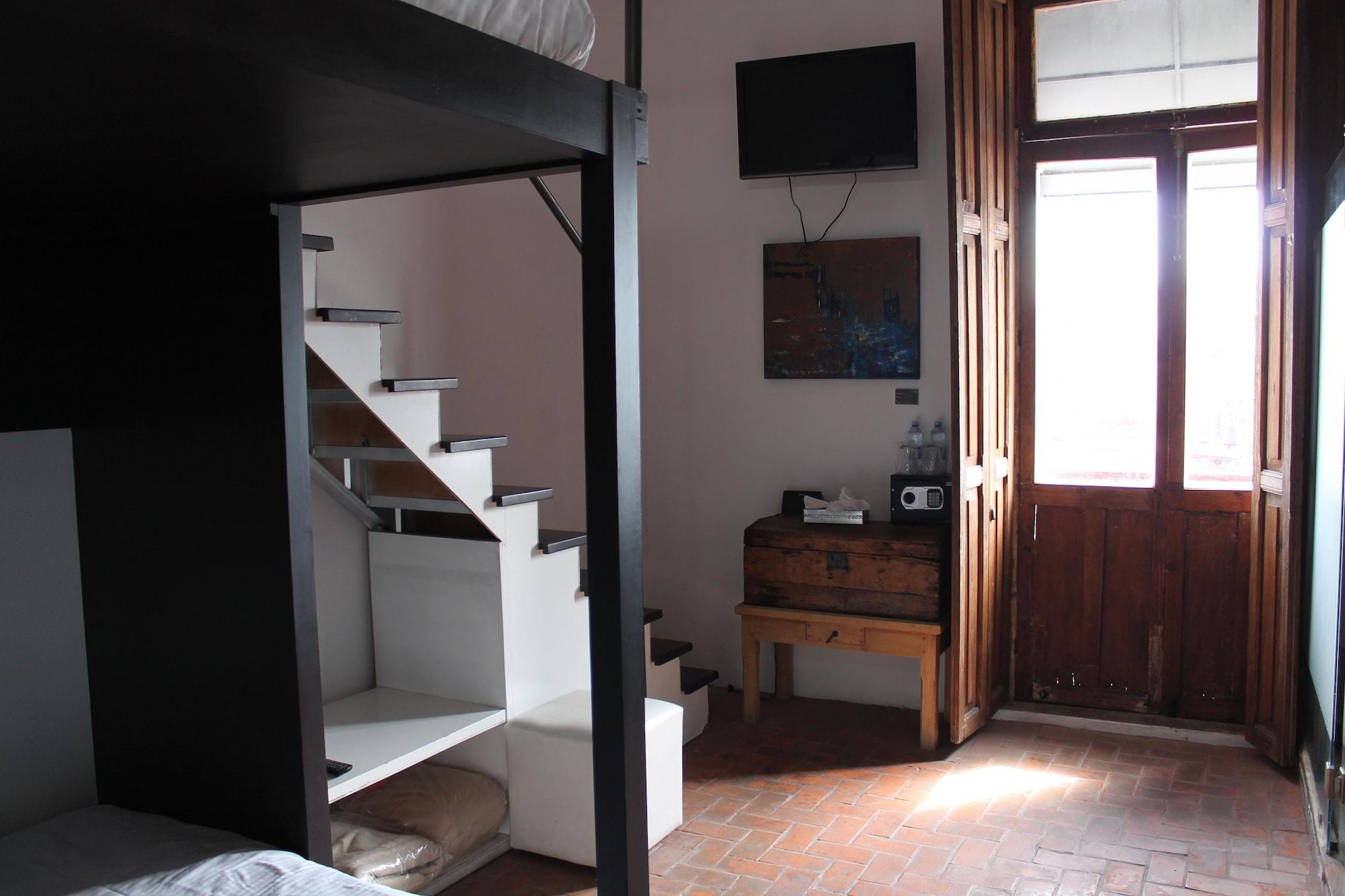 Kuku Ruku Hotel Querétaro Buitenkant foto