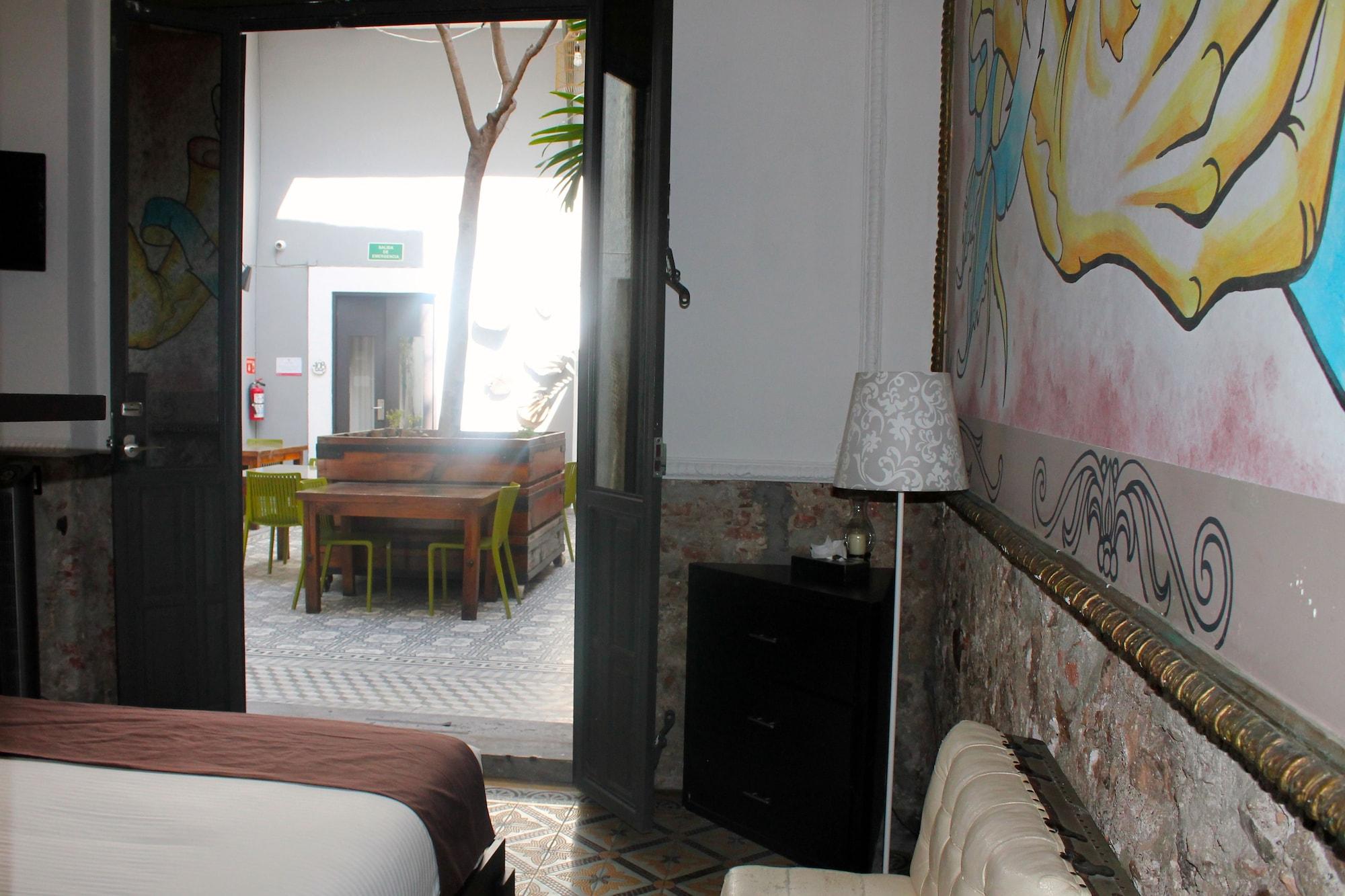Kuku Ruku Hotel Querétaro Buitenkant foto